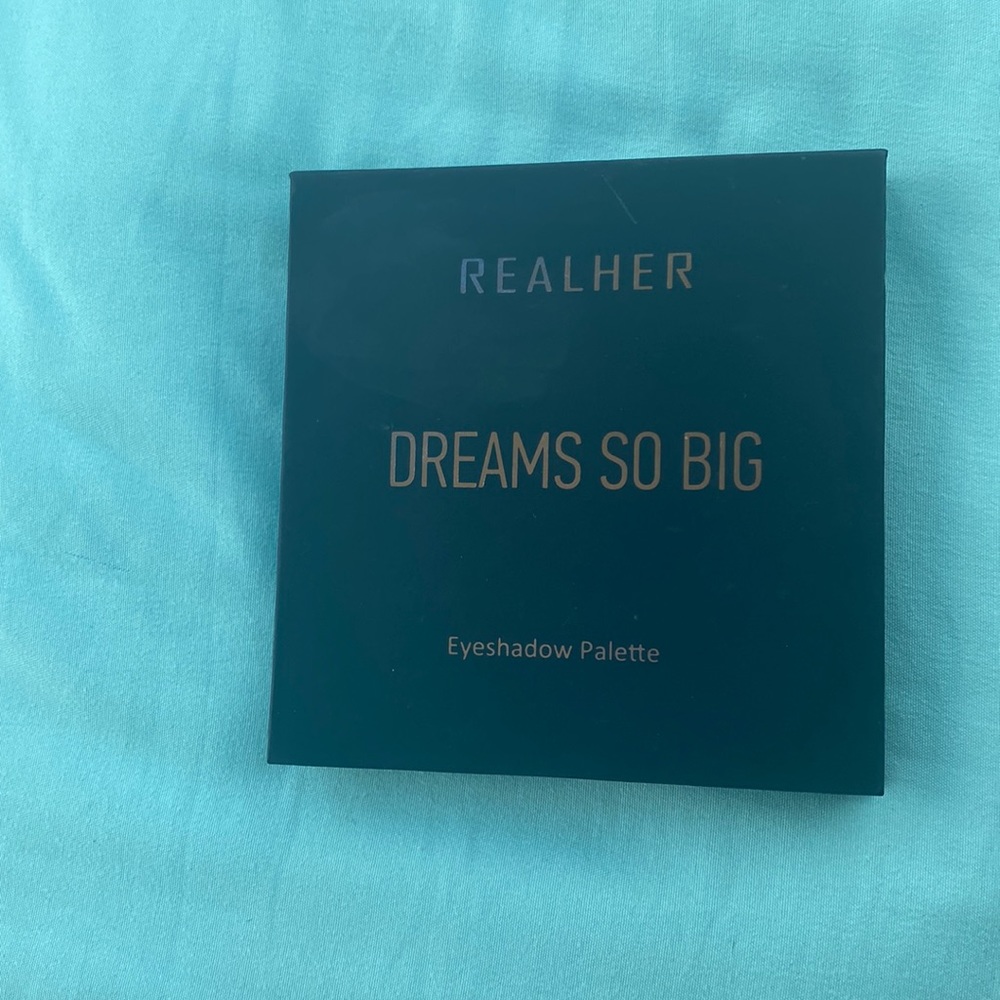 Realher Dream So Big Eyeshadow Pallete